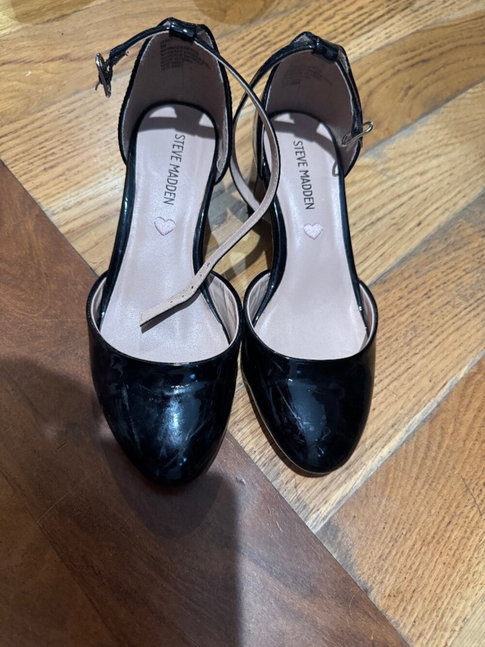 Steve madden girl shoes size 2